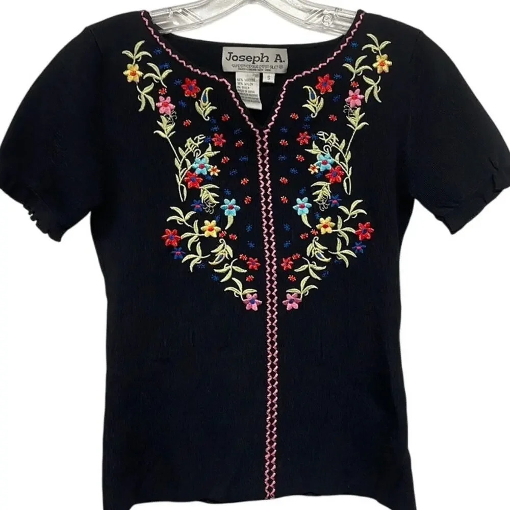 Joseph A. Black Colorful Embroidered Floral‎ Design Short Sleeve Viscose Top Sm